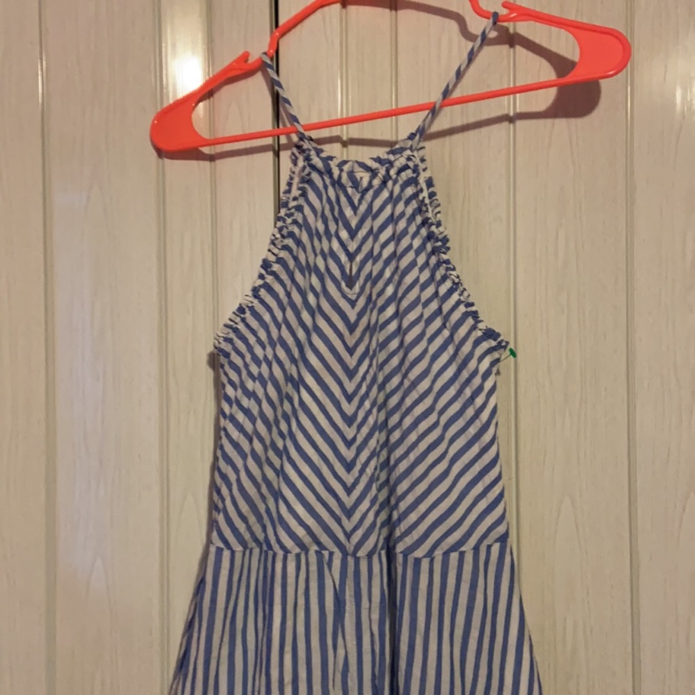 Dress - Picture 2 of 5